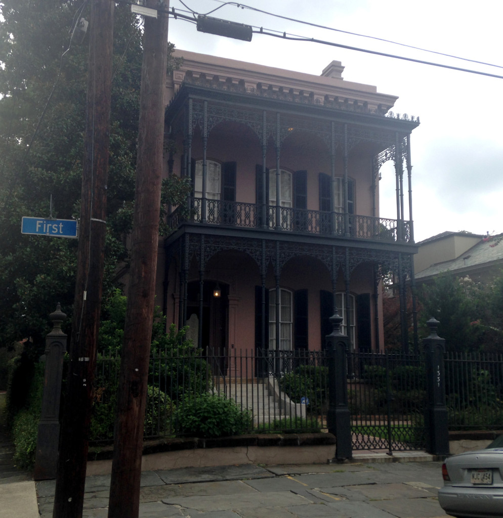 Join The Coven: The Real Life AMERICAN HORROR STORY & More_1