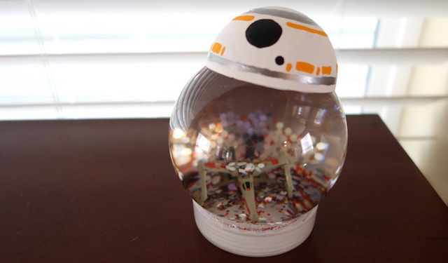 BB-8 Glitter Globe