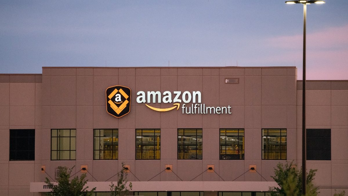 Amazon Officially Prioritizing Delivery of Household Staples Nerdist