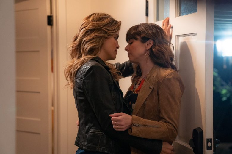 DEAD TO ME Creator Talks Judy's Season 2 Romance and Growth Nerdist