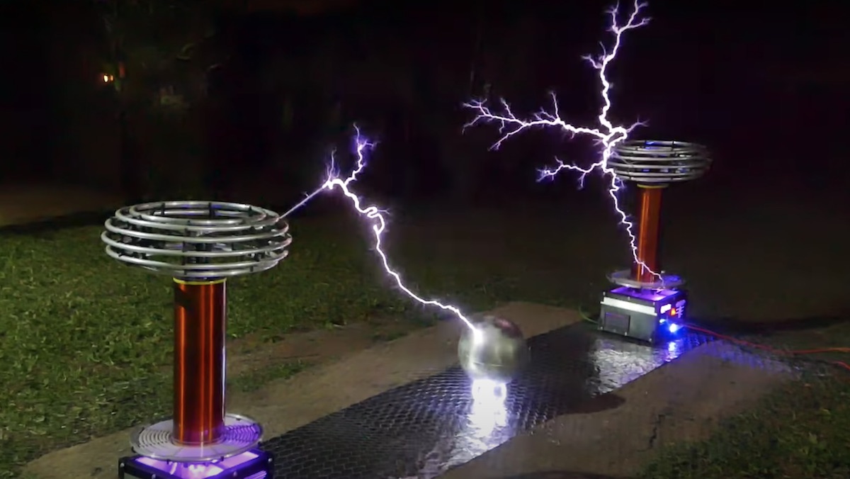 Enjoy Toto's "Africa" Played Entirely on Tesla Coils Nerdist