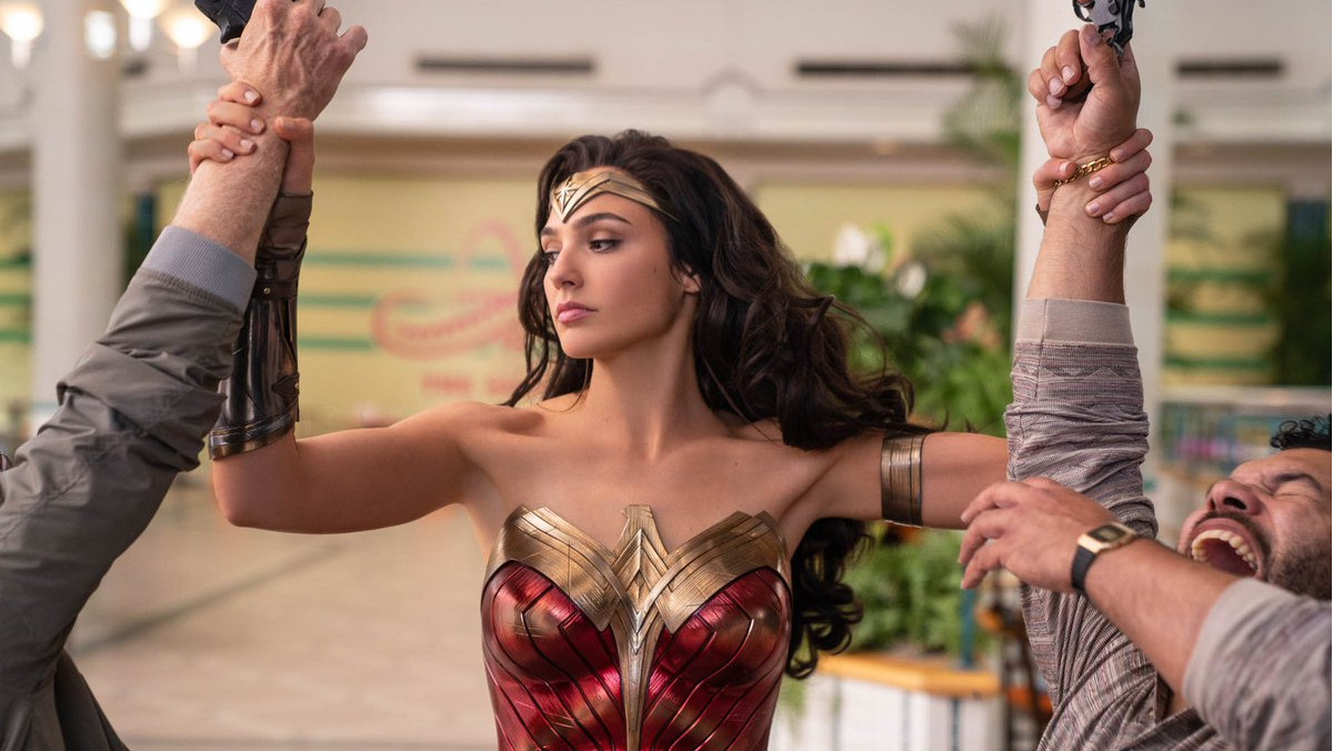 See the New 'Wonder Woman' Costume – The Hollywood Reporter