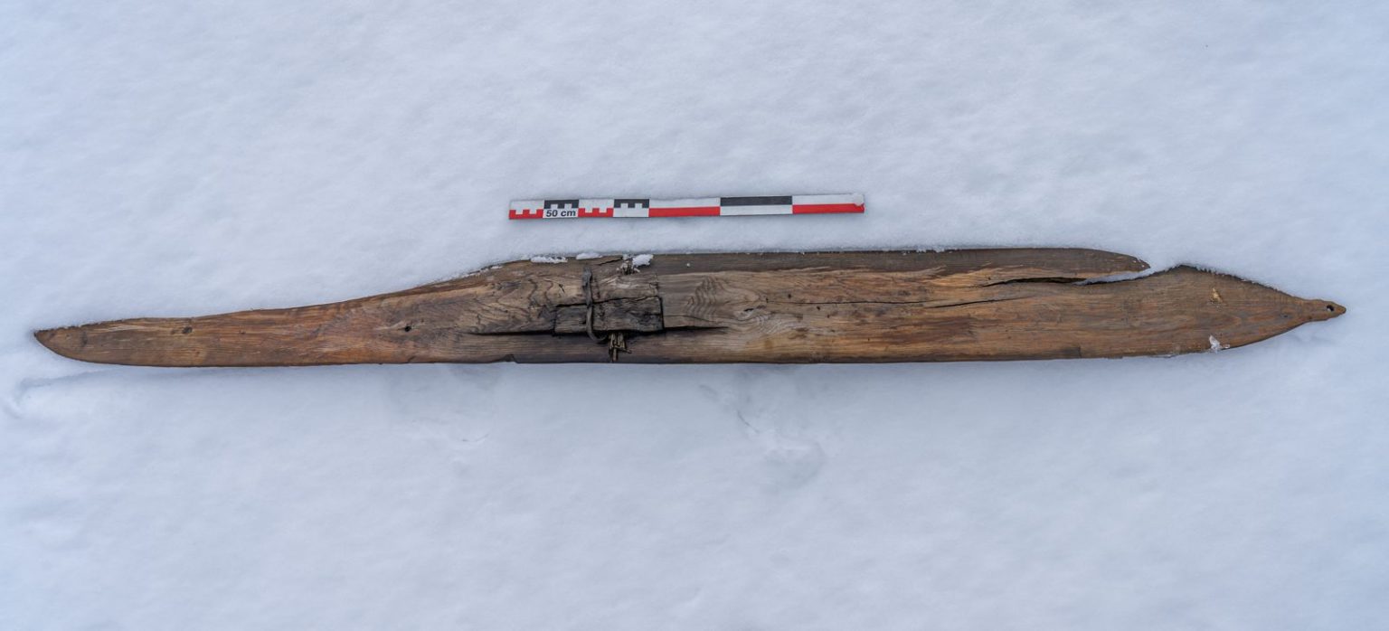 1,300YearOld Ski Discovered on Norwegian Mountaintop Nerdist