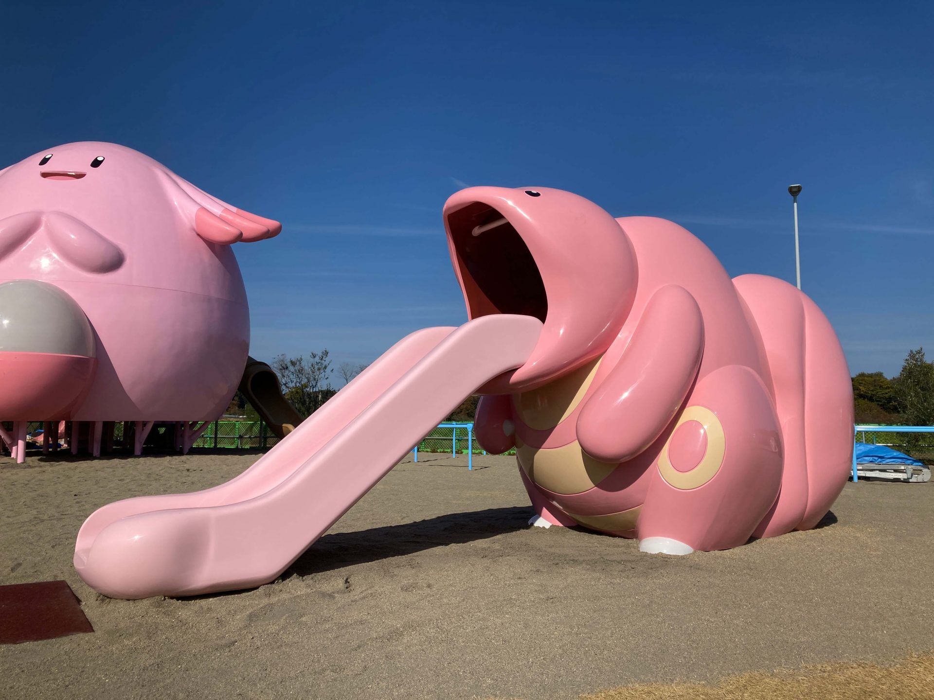 Lickitung slide