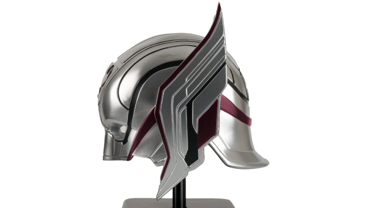Thor: Love And Thunder: Why Jane's Helmet Looks So Odd