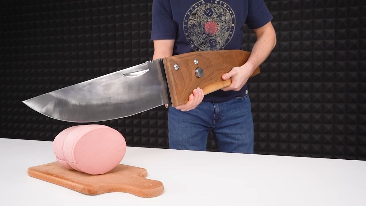 Biggest Knife