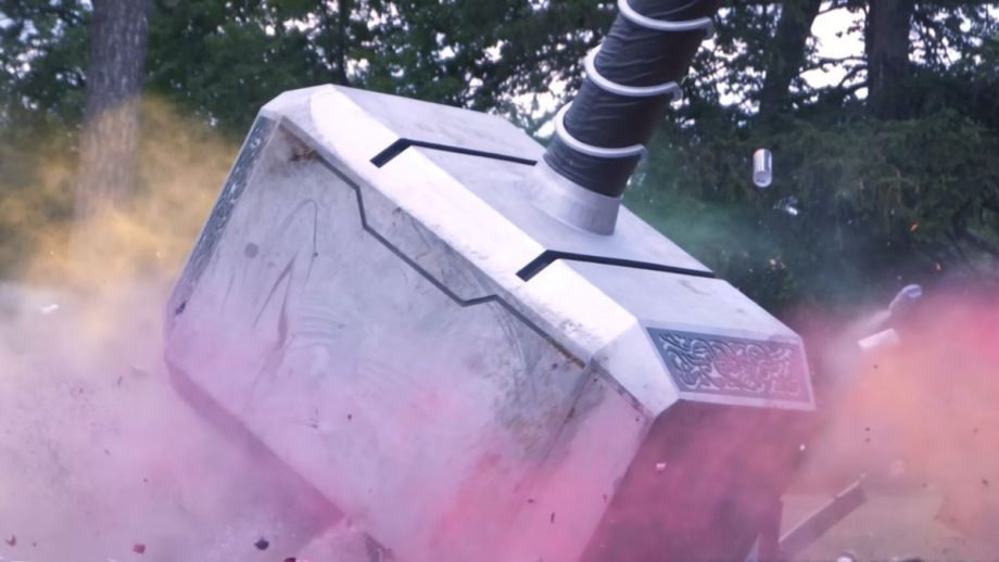 We Bet Not Even Thor Could Lift This 4000 Pound Mjolnir Nerdist We Bet Not Even Thor Could Lift This 4000 Pound Mjolnir Nerdist