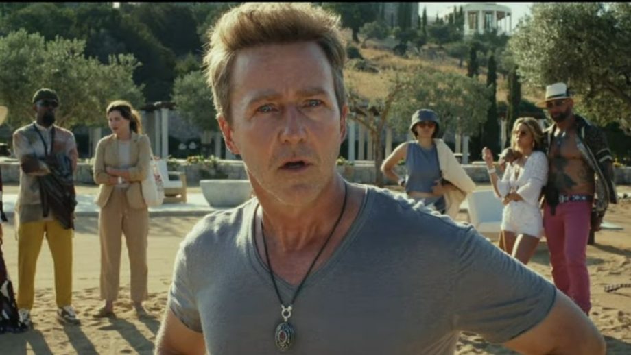 GLASS ONION's Big Whodunnit Twist, Explained Nerdist