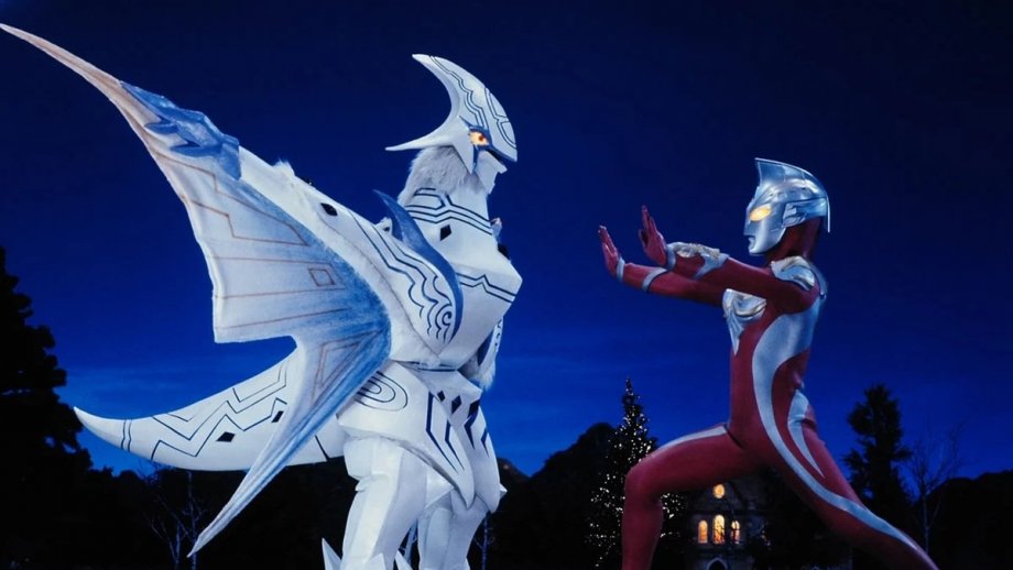 ULTRAMAN Meets Santa in a Holiday-Themed Marathon - Nerdist