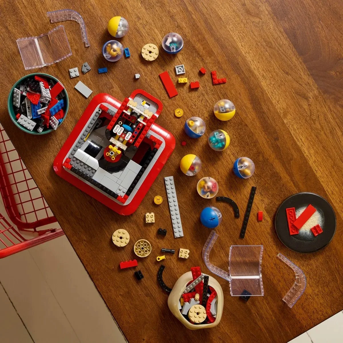 Various pieces of  the LEGO Vending Machine set. 