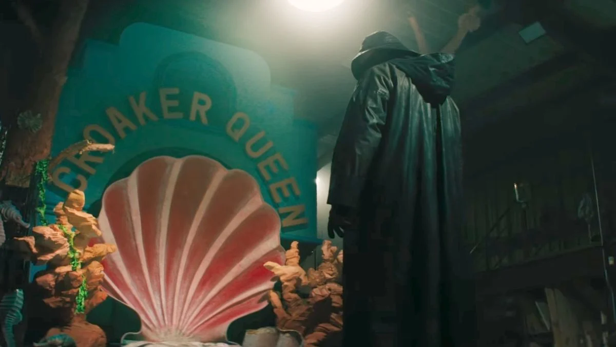 I KNOW WHAT YOU DID LAST SUMMER Trailer Serves Up Fresh Meat and Nostalgia