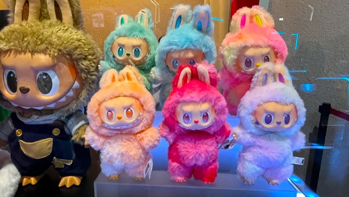 pop mart labubu 2 (1)